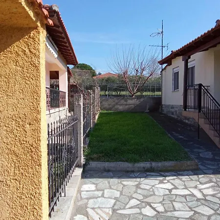 Polis * Nea Iraklia